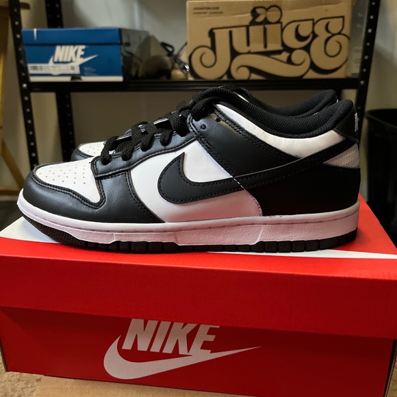 Shoes - Nike Dunk Panda 🐼 Size 7Y DS with receipt Brand new GS 7Y equivalent to 8.5 Wm